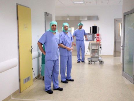 Slovenski sklad prevzema vodilno zasebno bolnišnico na Hrvaškem