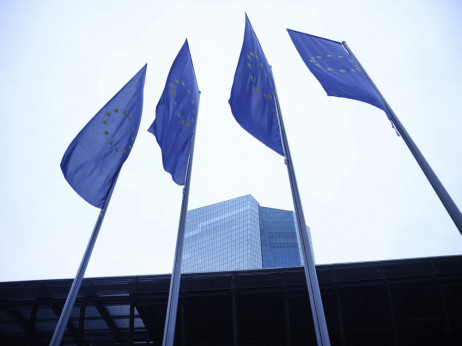 Bo ECB obrestne mere vrgla v zamrzovalnik?