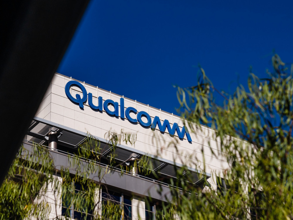 Qualcomm izziva Nvidio, delnica poletela