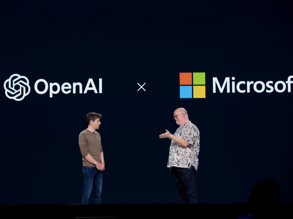 Microsoft do 27-odstotnega deleža OpenAI