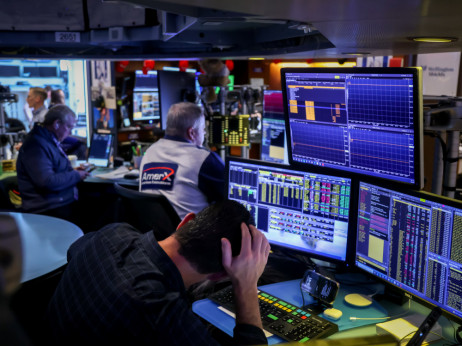 V Trumpovi dobi rast delnic določata nihajnost in umetna inteligenca