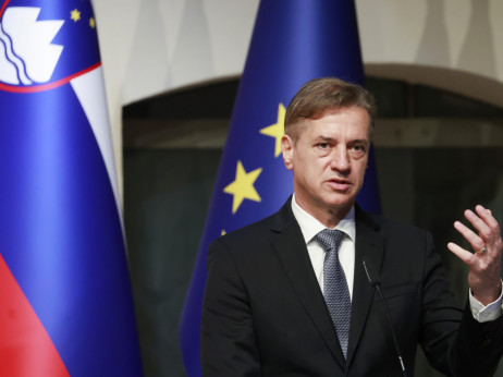 Mercosur: avtomobilisti za, kmetje proti – kaj bo odločil Golob?