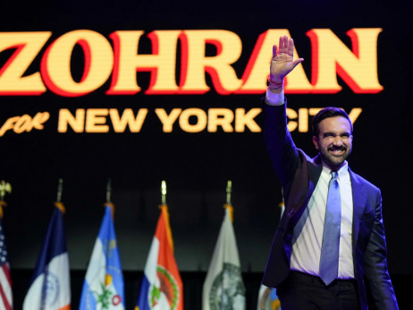 TOP 5 novic za začetek dneva: socialist prevzema središče kapitalizma