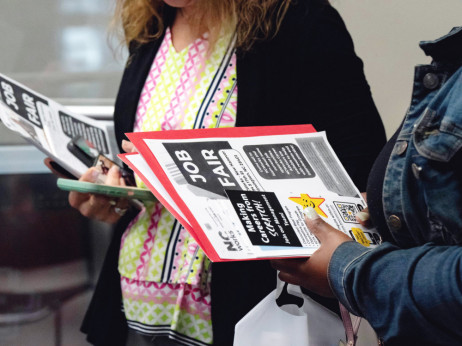 Oktobra v ZDA največ odpuščanj od prihoda mobilnikov