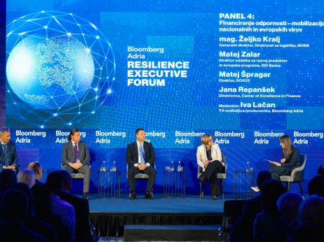 "Obstaja velik strah, da so cene oziroma vrednotenja prenapihnjena"