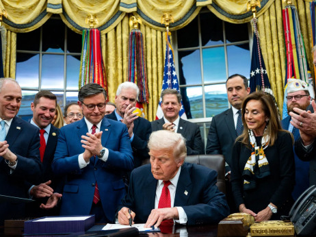 TOP 5 novic za začetek dneva: konec blokade ameriške vlade