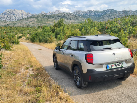 Test acemana: kako sem zlorabil minijevega asa