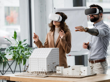 Kariera prihodnosti: na kaj naj stavimo danes, da jutri ne ostanemo brez dela?