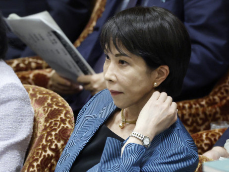 Stroški servisiranja japonskega dolga bodo prihodnje leto dosegli rekordnih 230 milijard dolarjev