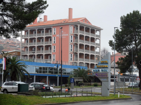 Bojan Petan prodal kompleks Žusterna v Kopru