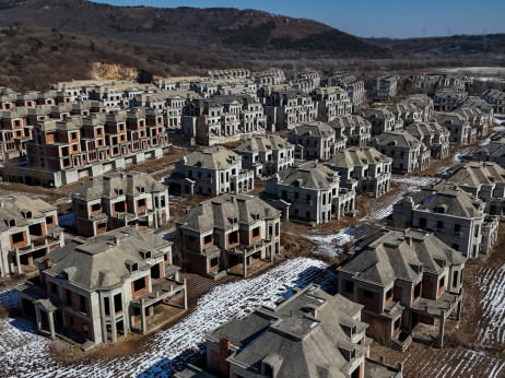 Kitajska nepremičninska kriza v središču zaradi težav družbe Vanke