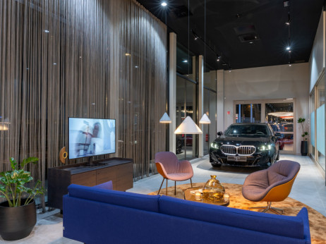 Prevzem po slabemu slovesu prejšnjega lastnika: kako gre Madžarom v Sloveniji danes?