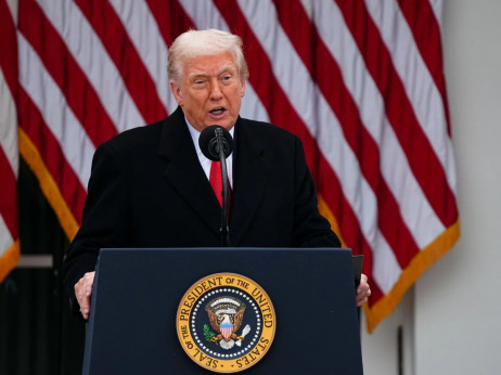 Top 5 novic za začetek dneva: Prepoved priseljevanja, zastoj v pogajanjih, Orban v Rusiji