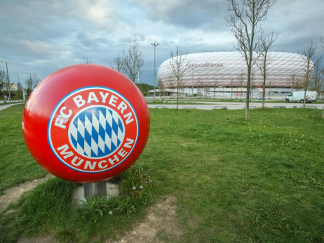 Bayern je blokiral ChatGPT: nogomet vstopa v dobo internih AI rešitev