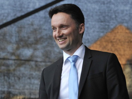 Kriza trga LGV, Jurič: Pri strankah opažamo zadržanost – neodvisno od panoge