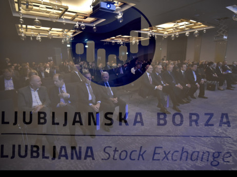 Top 5 novic za začetek dneva: Polet Ljubljanske borze, dragi avti v garažah Slovencev