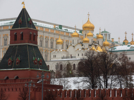 Ali Rusija v Doneškem bazenu pripravlja trojanskega konja?