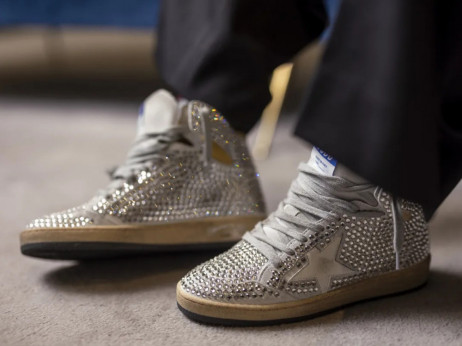 Superge Golden Goose, ki stanejo tudi 2.000 evrov, redka zmaga zasebnega kapitala