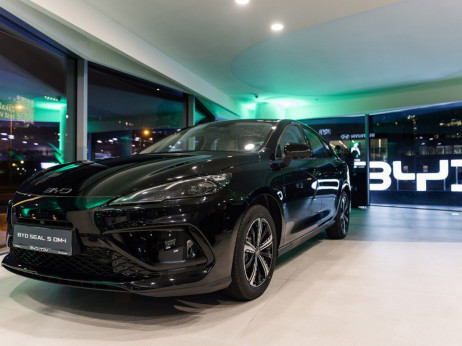 Kitajskim znamkam v Evropi se zatika