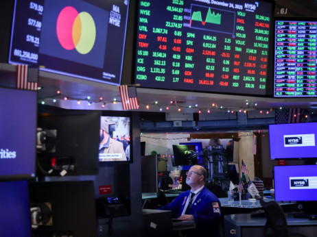 Le za bike: Analitiki z Wall Streeta vidijo le še rast delnic