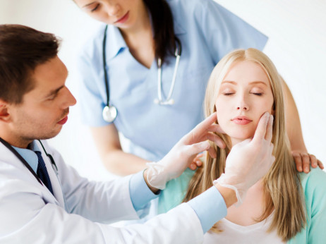 Estetska medicina: tudi diskretna lepota ima svojo ceno – od nekaj sto do 20 tisoč evrov