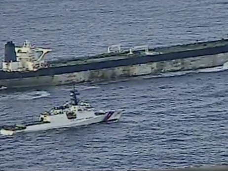 Zakaj so ZDA in Združeno kraljestvo zasegle ruski tanker?