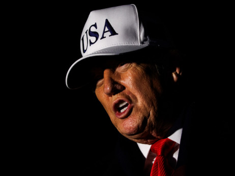 Stroka: Trumpov izstop iz podnebnih teles je darilo Kitajski in avtogol ZDA