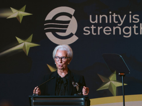 ECB o obrestih, Cinkarna Celje, Alphabet in Amazon o poslovanju: kaj vse spremljamo prihodnji teden?