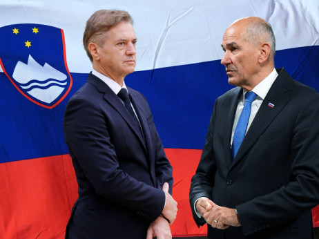 Začenja se novi boj političnih strank za milijone evrov. Za koga se bo državna pipa zaprla?