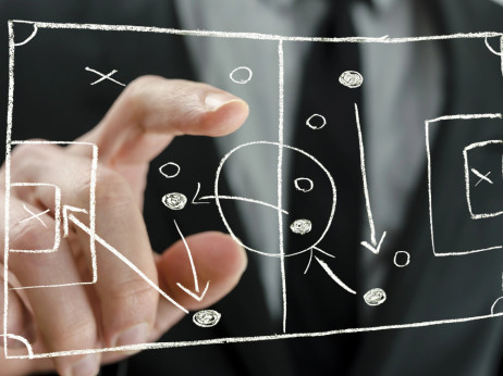 Trener ni več gospodar: kako sta posel in analitika prevzela nogomet