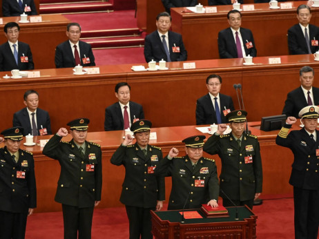 Xi obglavil najmogočnejšo armado na svetu – kaj sledi?