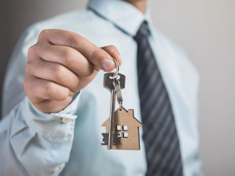 Rok potekel, zakona pa ni: kaj je z zakonom, ki prinaša spremembe na najemniškem trgu v Sloveniji