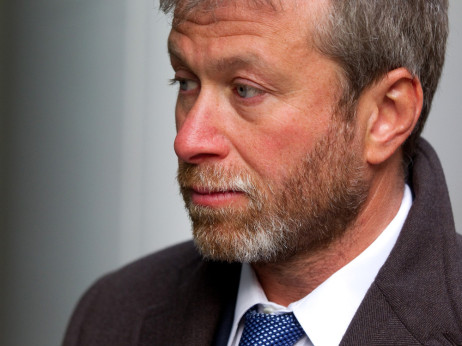 Deutsche Bank pod preiskavo zaradi povezav z ruskim oligarhom