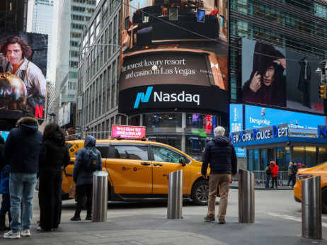 Top 5 novic za začetek dneva: Prvi rezultati Alphabeta, Microsofta, Amazona, Mete