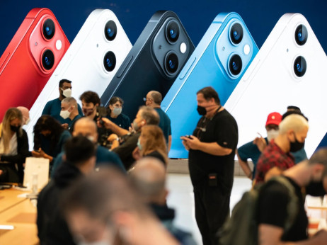 Apple z najboljšim prodajnim četrtletjem v zadnjih štirih letih