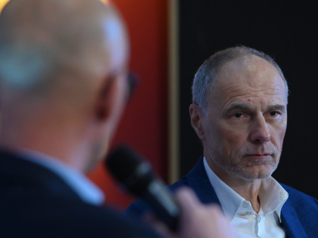 Seljak: Leto 2026 je lahko prelomno v evropski elektromobilnosti