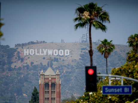 Zamislite se nad prihodnostjo Hollywooda