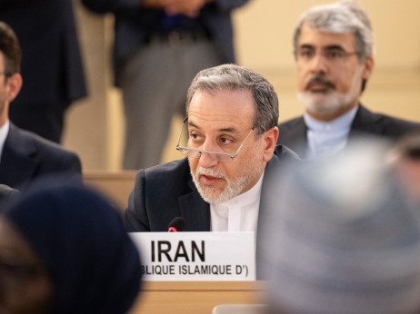 Iranski zunanji minister na poti v Pakistan