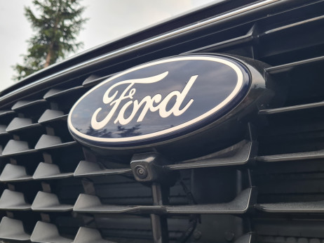 Stava na električne modele še naprej preganja Ford