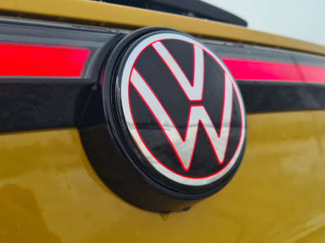 Volkswagen pred velikimi rezi: prihraniti želijo 60 milijard