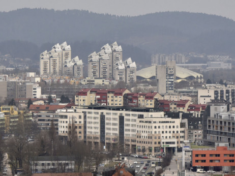 Kakšne cene so dosegala stanovanja in hiše v Ljubljani in okolici