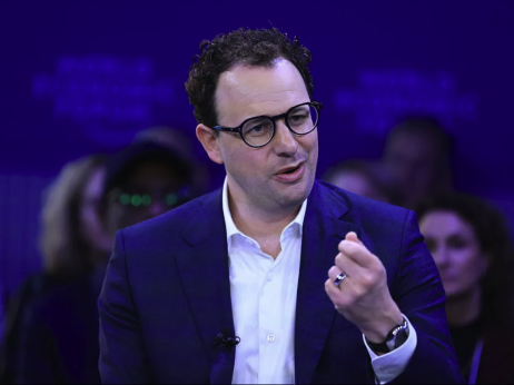 200 milijonov dolarjev za ubogljivost: Anthropic proti OpenAI