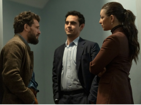 Kaj razkriva serija Industrija o Epsteinovih mrežah moči