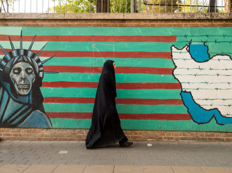 Zakaj se iranska gospodarska hrbtenica ne zlomi