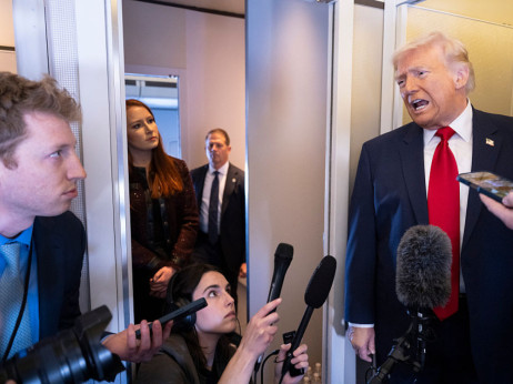 Top 5 novic za začetek dneva: Trumpov lov za izgubljenim uranom