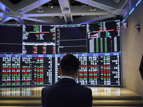 Borzni pregled: volatilnost zavladala finančnim trgom