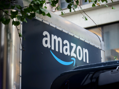 Amazon.com postal peti član elitnega kluba 3.000 milijarderjev - je delnica danes predraga?