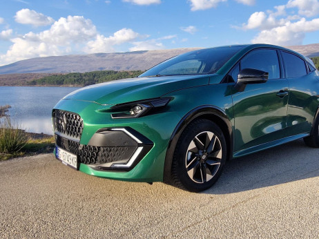 Preizkusili smo novi renault clio, ki stane 22 tisoč evrov