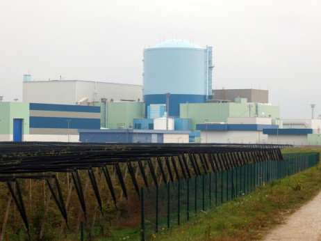 Bo vojna v Iranu pospešila gradnjo jedrskih elektrarn in kaj se dogaja s projektom JEK2?