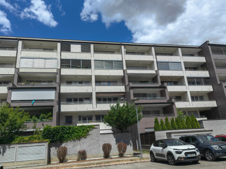 Aprila na dražbi: Od stanovanj v Ljubljani do apartmajev na hrvaški obali